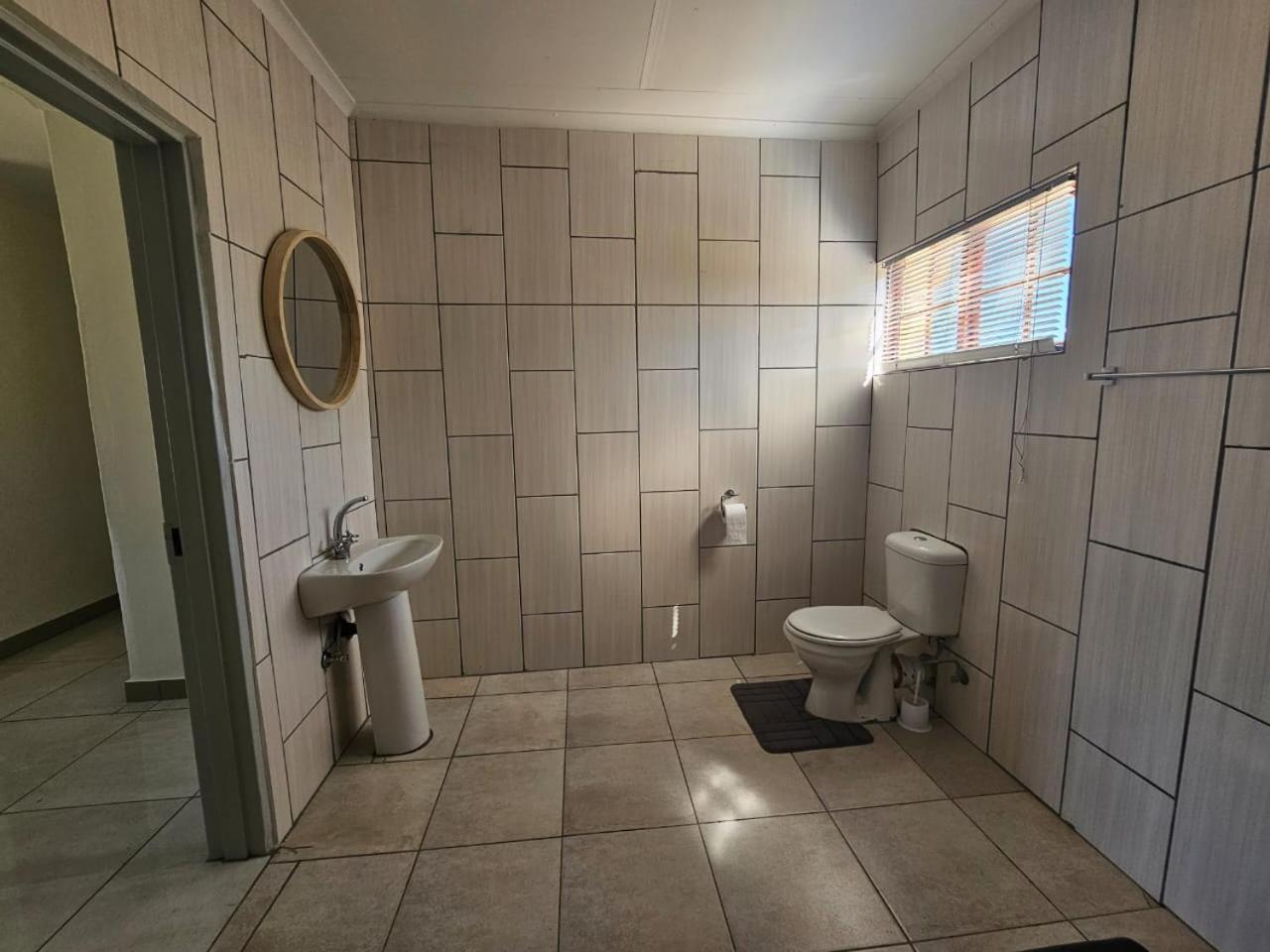 Dagha Boys Villa Khwai Luaran gambar